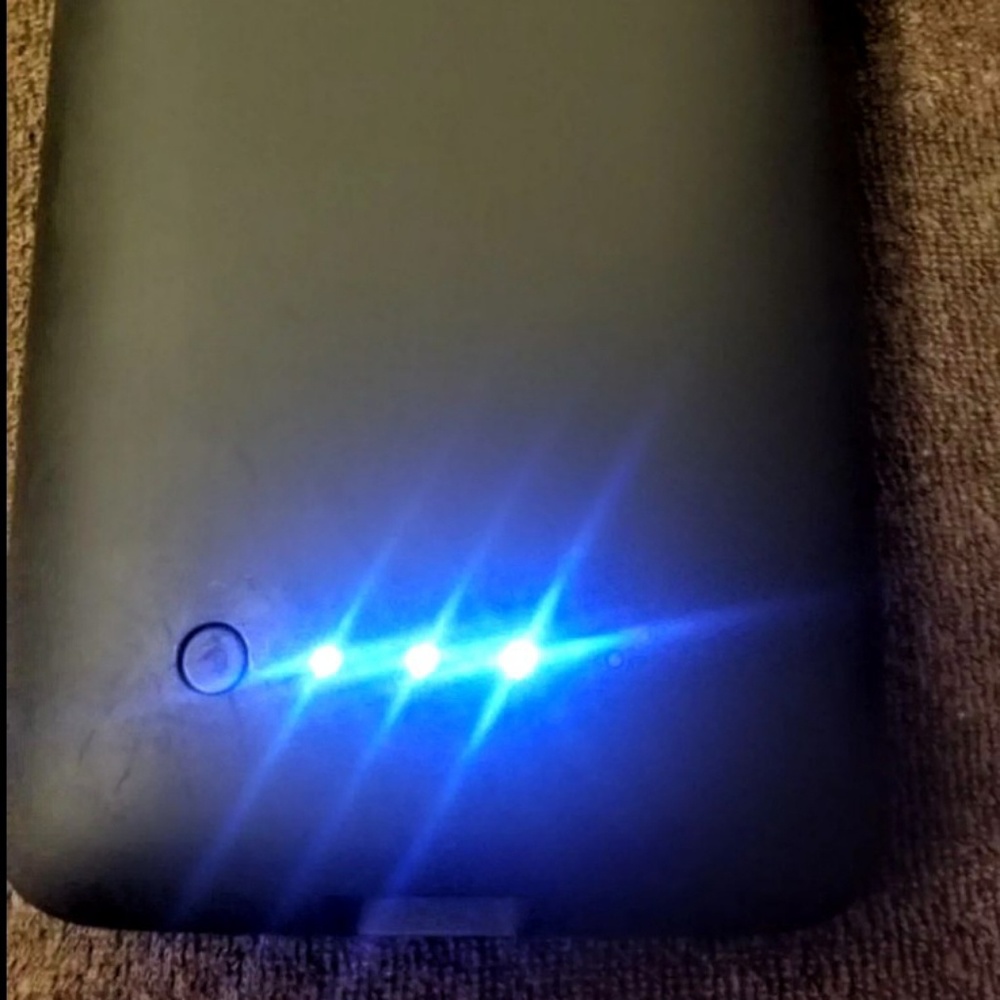 Mophie - Picture 4 of 5